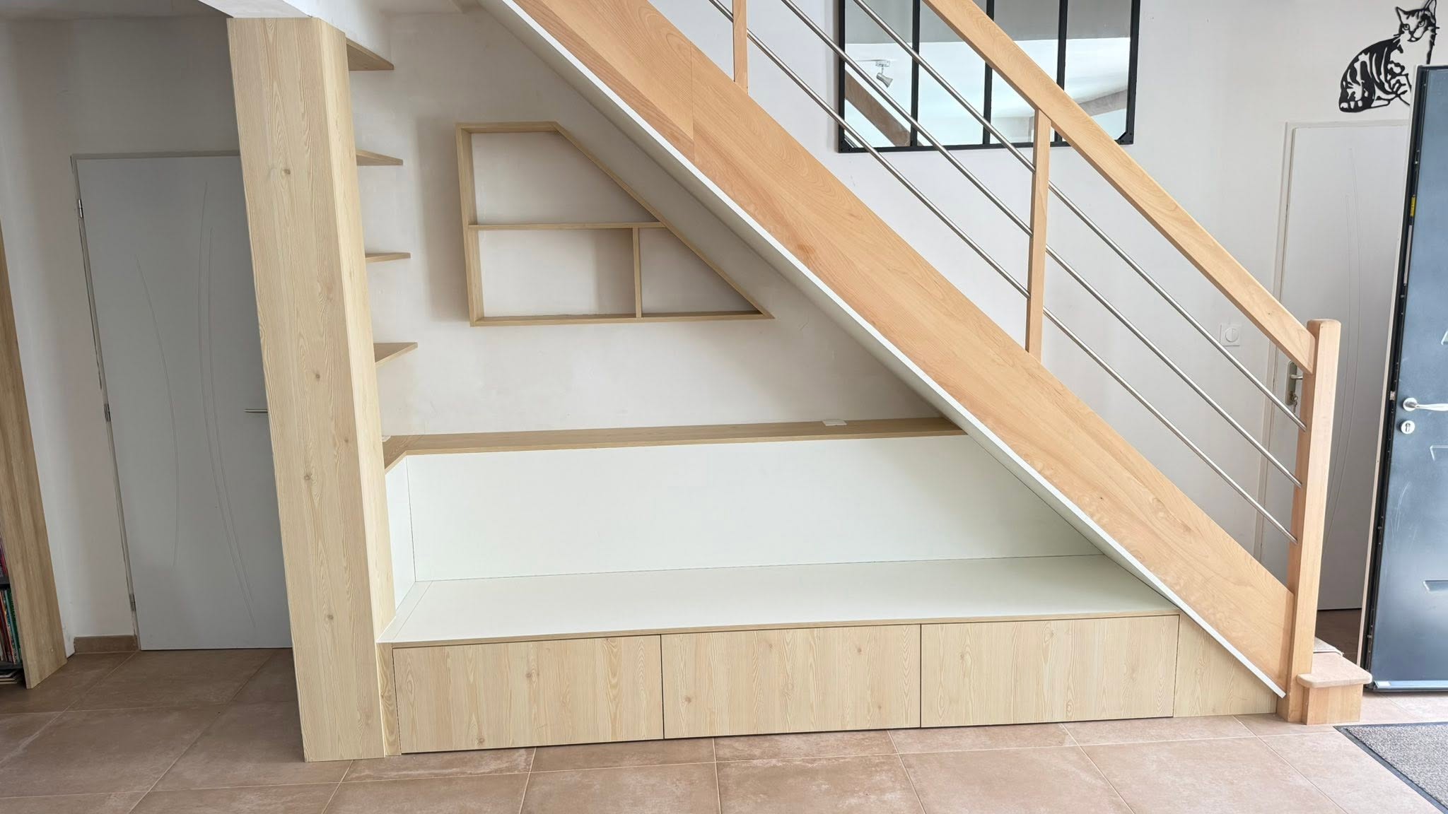 Aménagement sous escalier